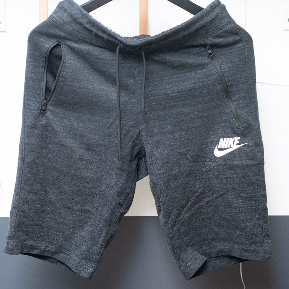 Dark Heather Grey Nike Sweat Shorts size Small - Picture 1 of 3